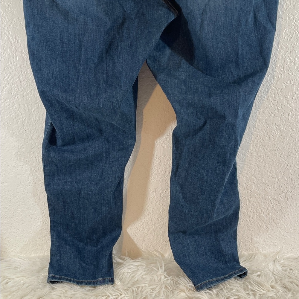 Amazon Essentials Womens Mid-Rise Stretch Pull-On Jegging Size 22W Regular NEW - Picture 8 of 11